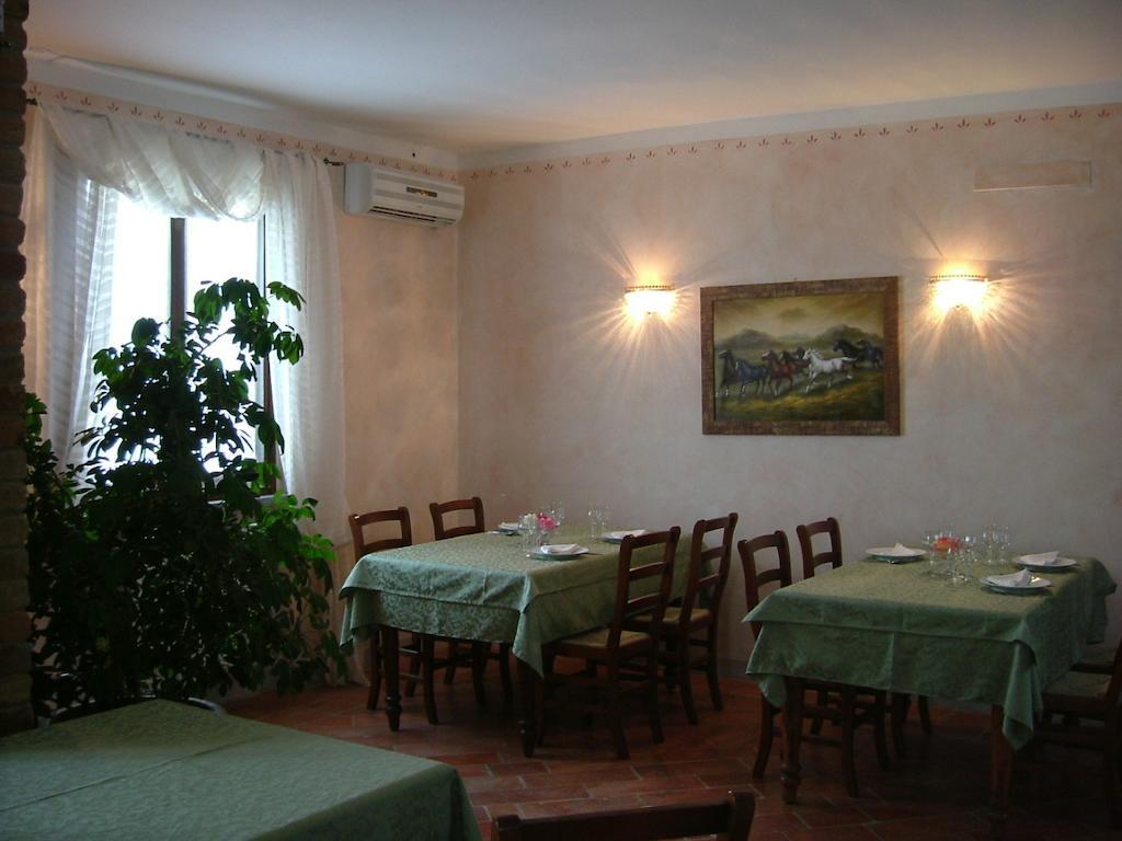 Agriturismo Cascina Gilli Spino d'Adda ภายนอก รูปภาพ